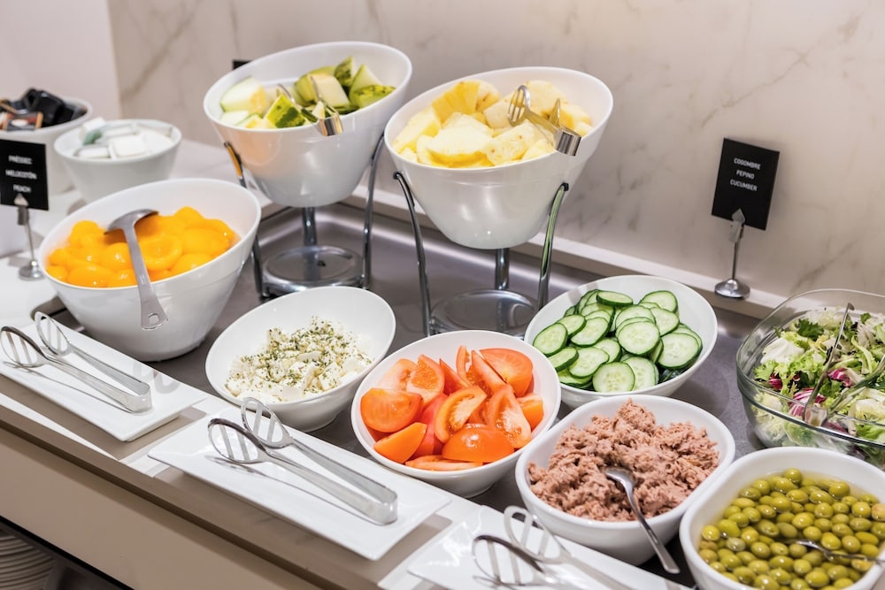 뷔페 아침 식사