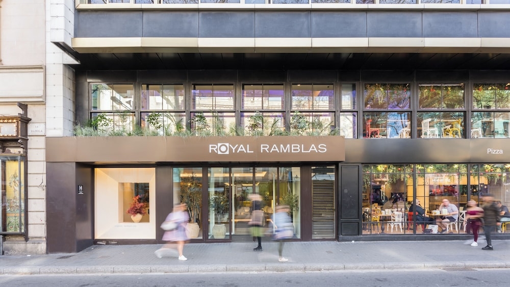 숙박 시설 정면