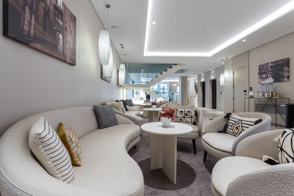 로비 좌석 공간