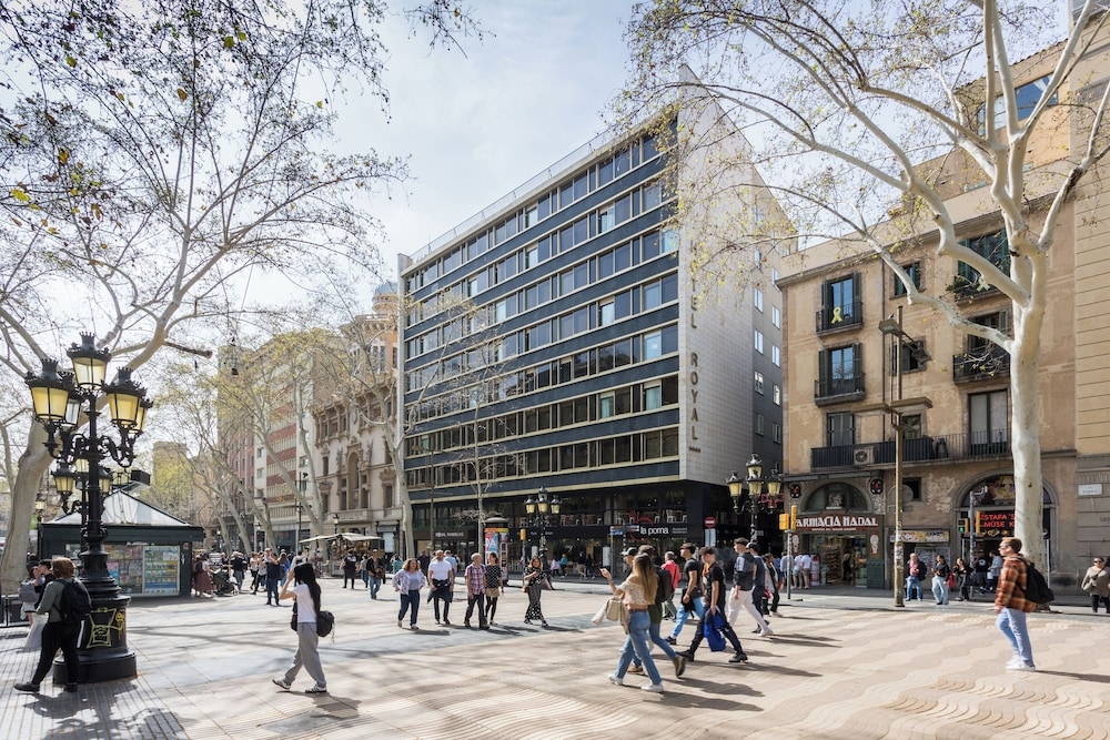 숙박 시설 정면