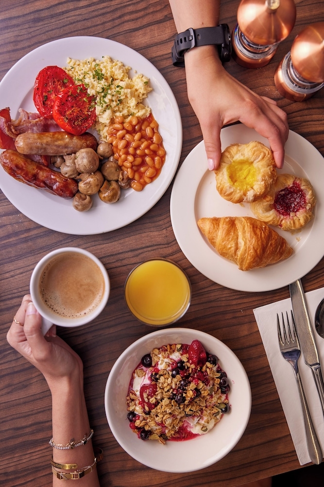 뷔페 아침 식사