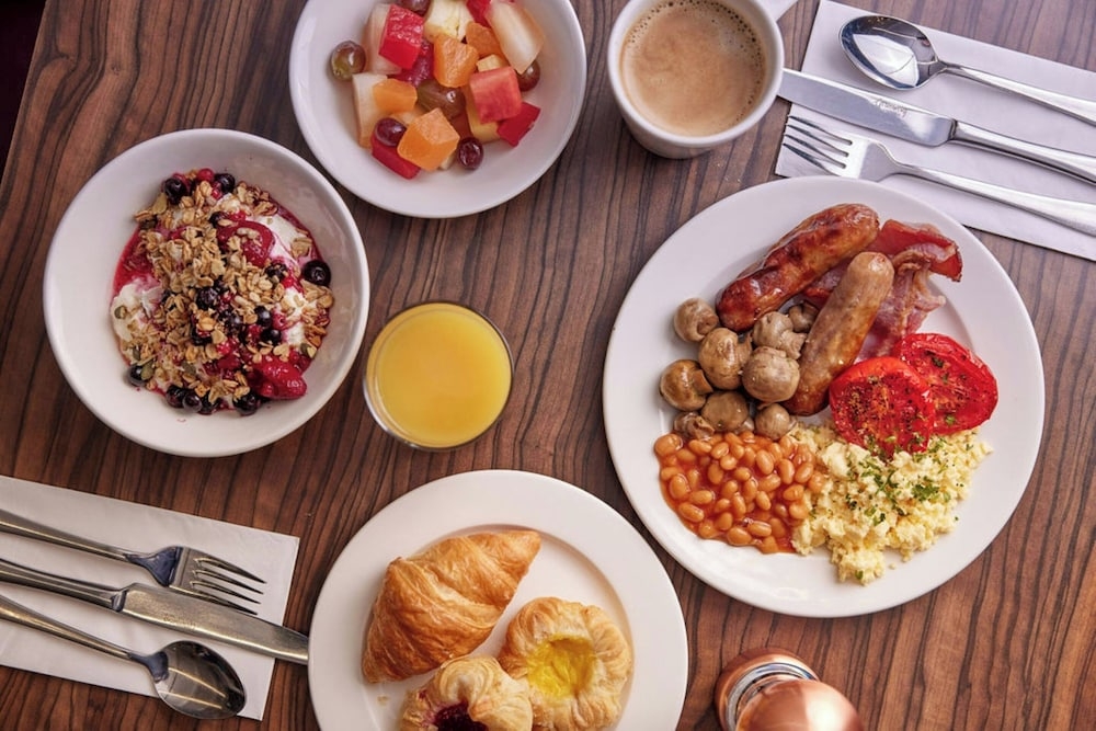 뷔페 아침 식사