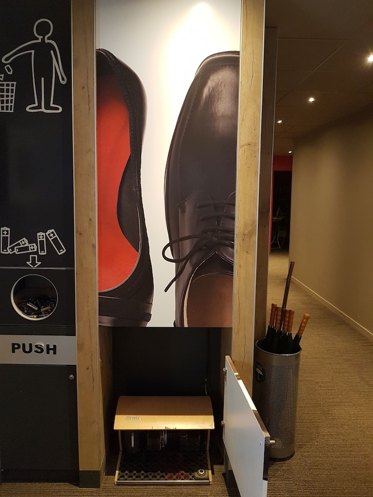 숙박 시설 내 편의 시설/서비스