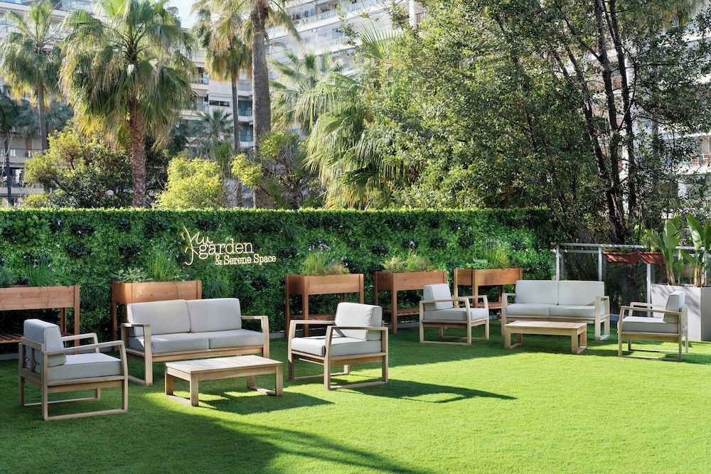 숙박 시설의 전망