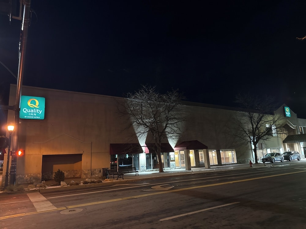 숙박 시설 정면