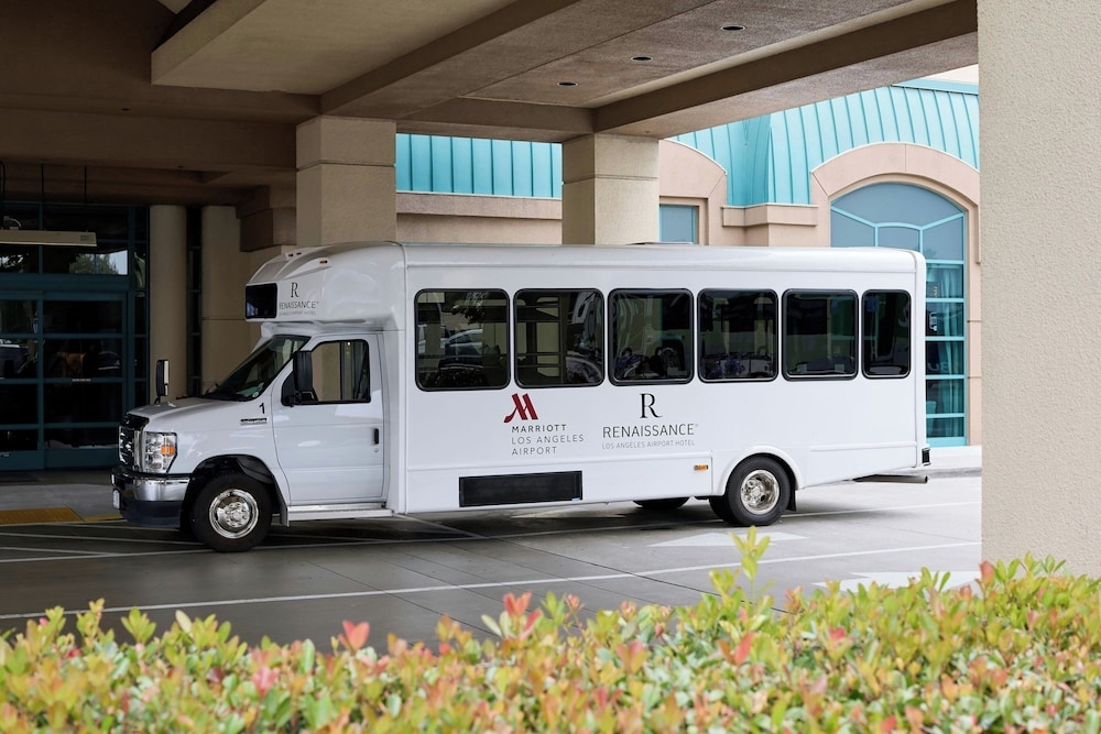 숙박 시설 내 편의 시설/서비스