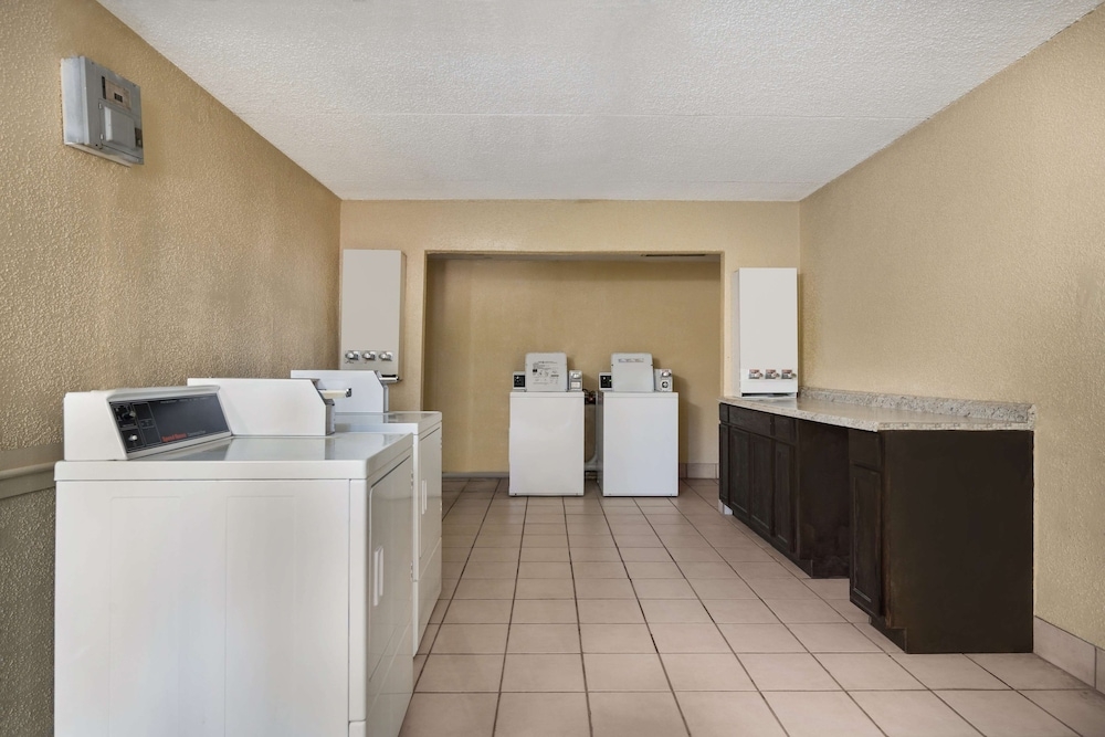 숙박 시설 내 편의 시설/서비스