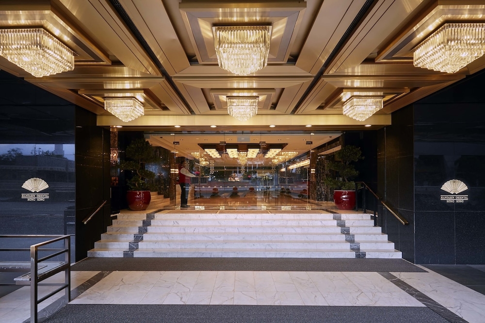 숙박 시설 입구