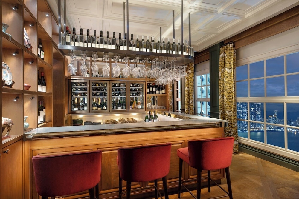 바(숙박 시설 내)