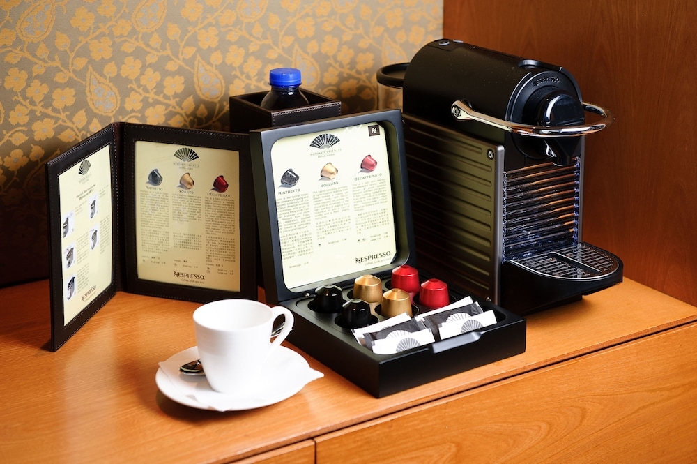 커피 및/또는 커피 메이커