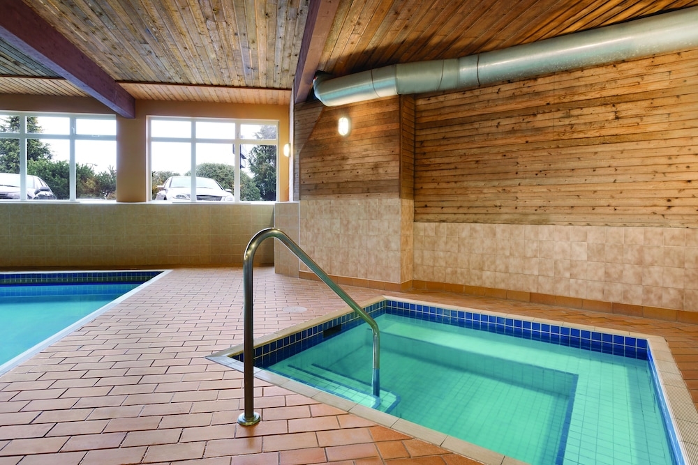 실내 스파 욕조