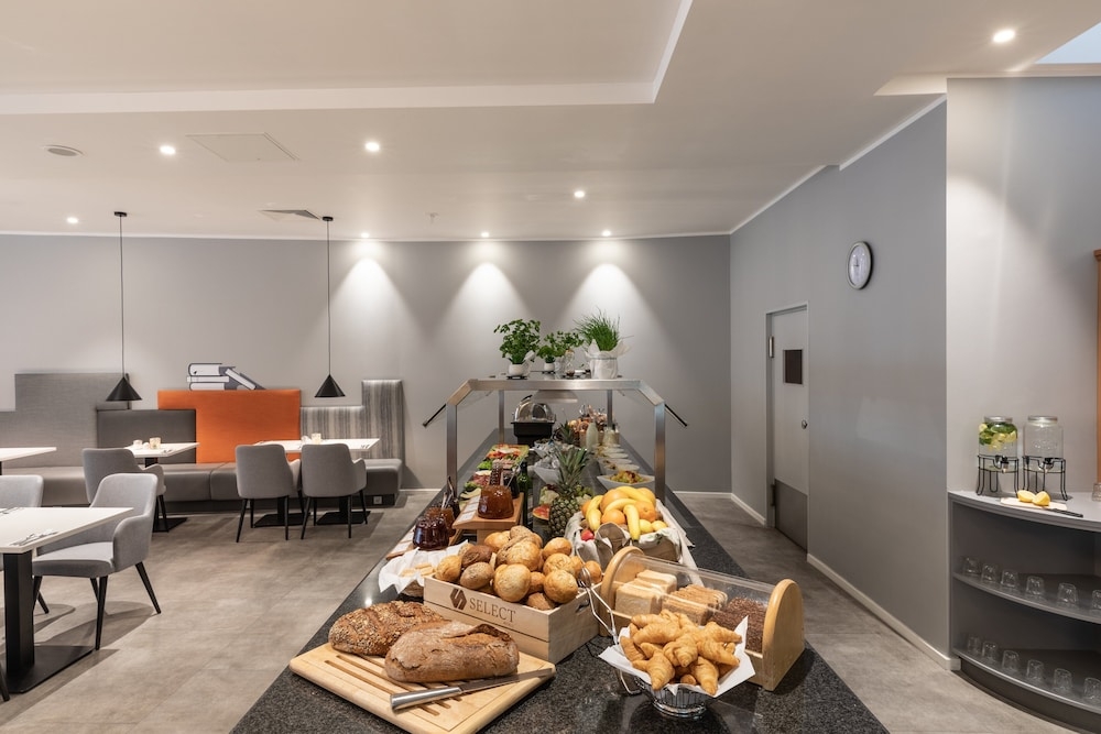 뷔페 아침 식사