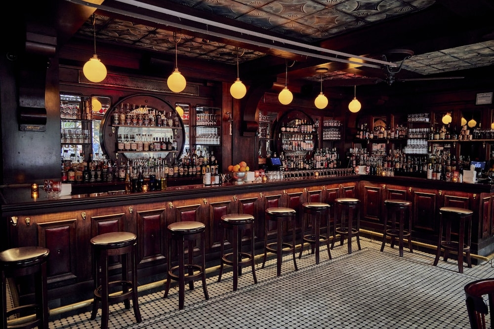 바(숙박 시설 내)