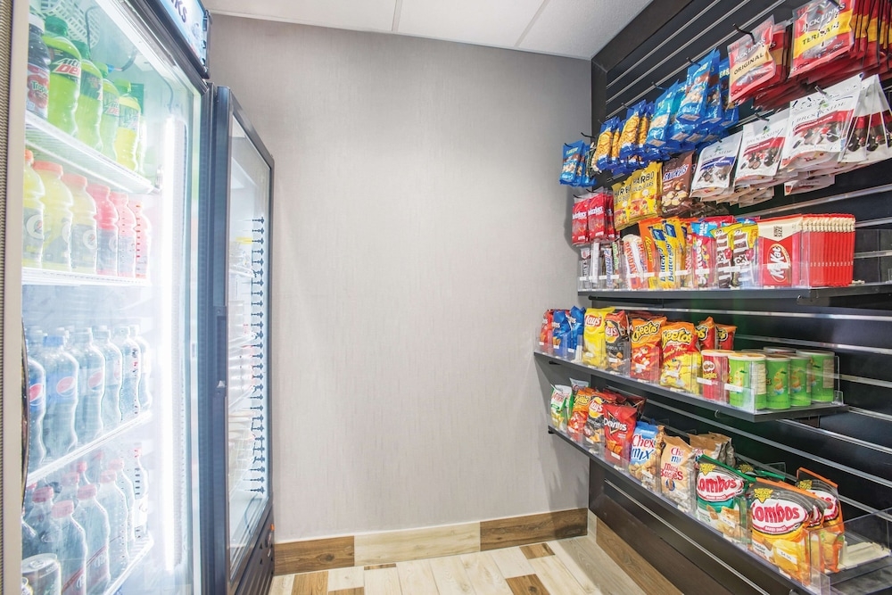 숙박 시설 내 편의 시설/서비스