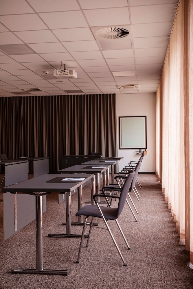 회의 시설