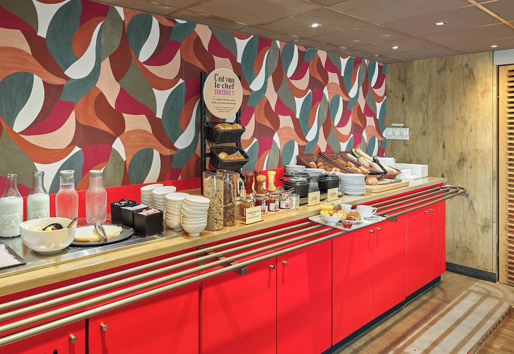 뷔페 아침 식사