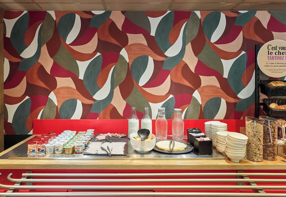 뷔페 아침 식사