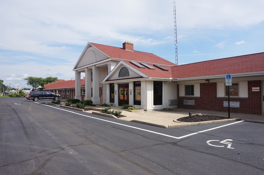 숙박 시설 입구