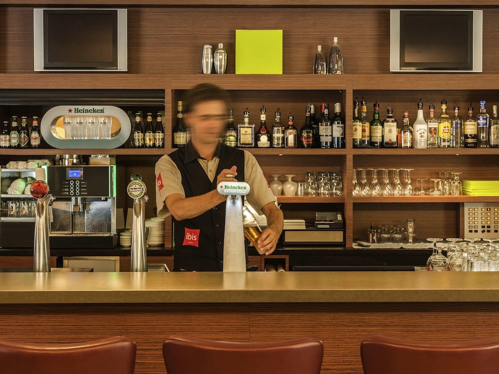 바(숙박 시설 내)