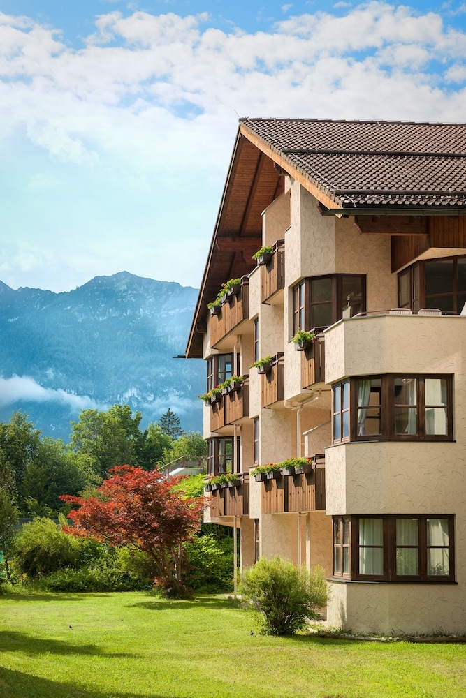 숙박 시설 정면