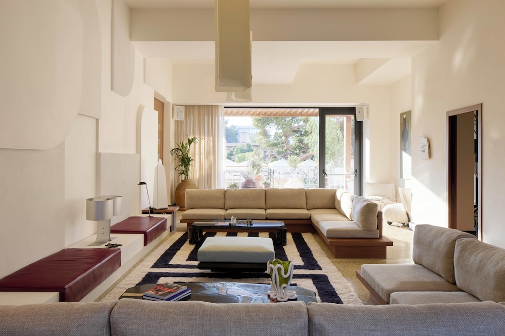 로비 좌석 공간