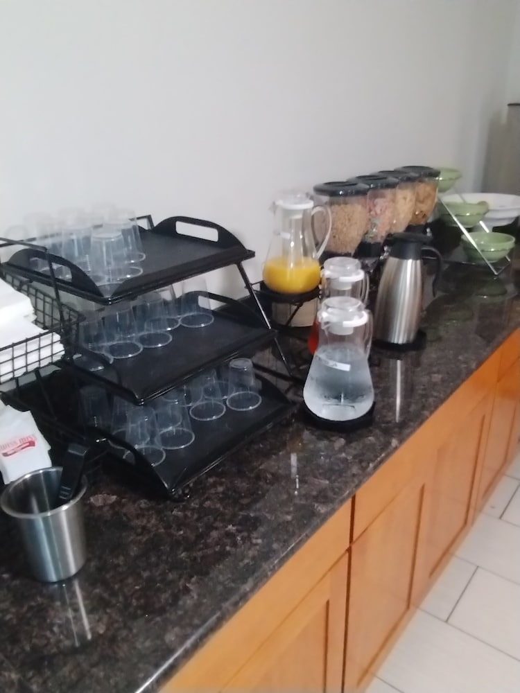 뷔페 아침 식사