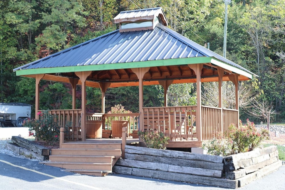 숙박 시설 구내