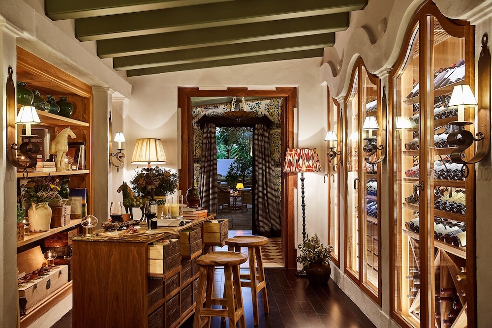 바(숙박 시설 내)