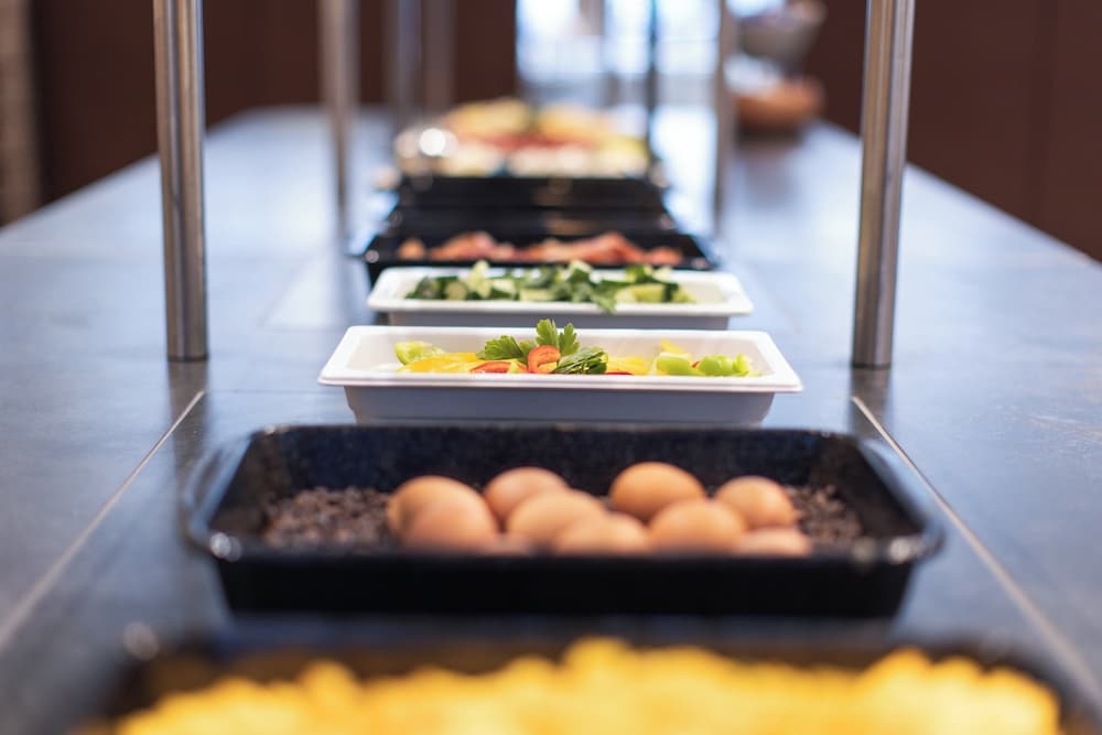 뷔페 아침 식사