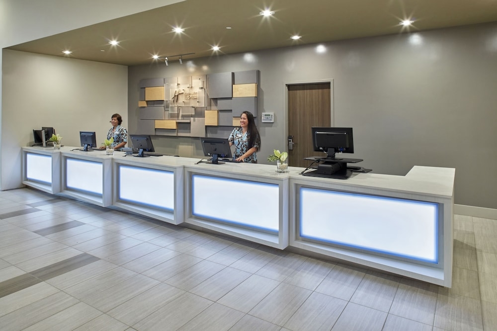 숙박 시설 정면