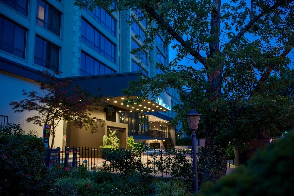 숙박 시설의 전망