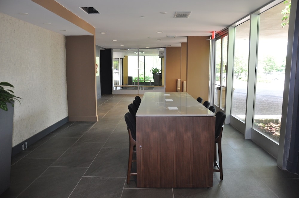 로비 좌석 공간