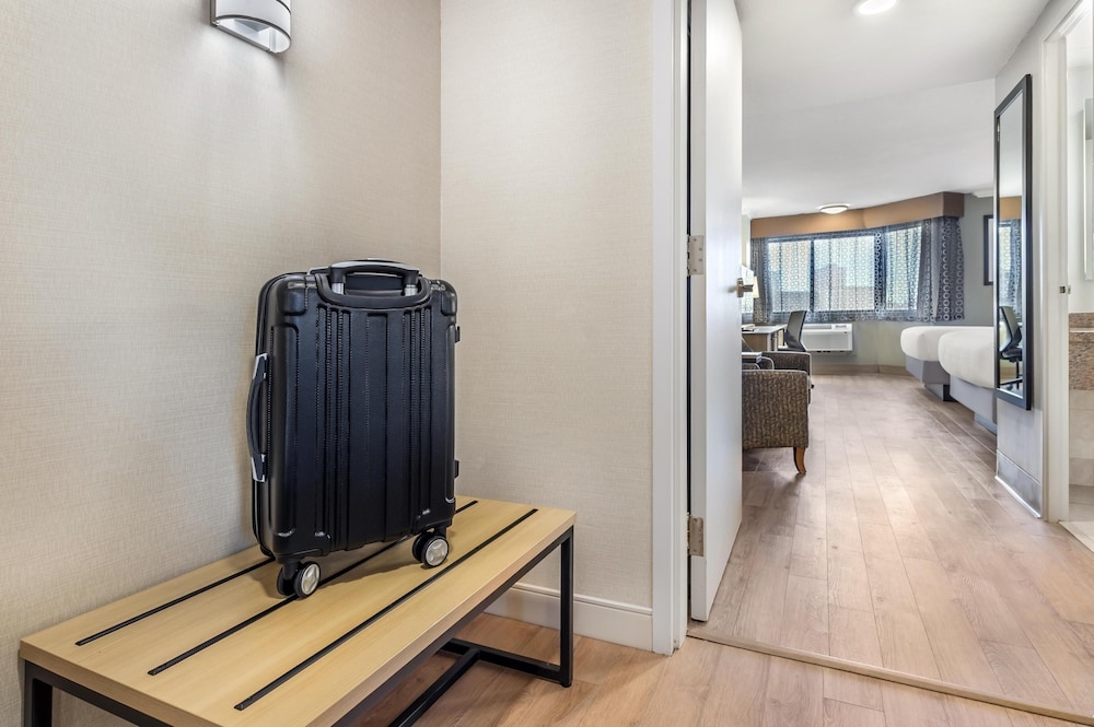 숙박 시설 내 편의 시설/서비스