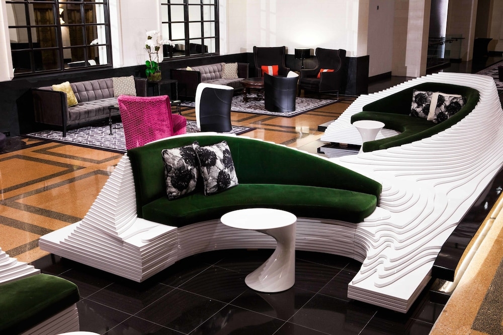 로비 좌석 공간