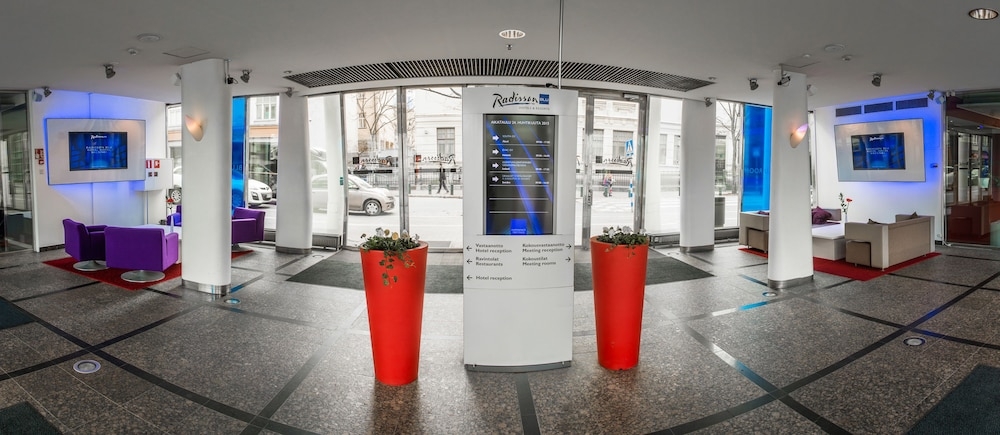 숙박 시설 입구