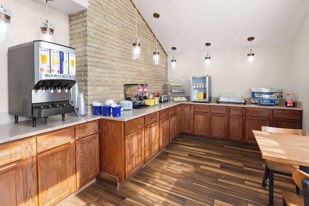 숙박 시설 내 편의 시설/서비스