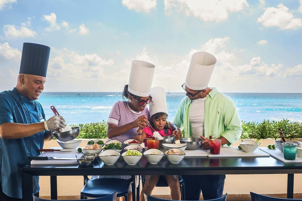 숙박 시설 내 편의 시설/서비스