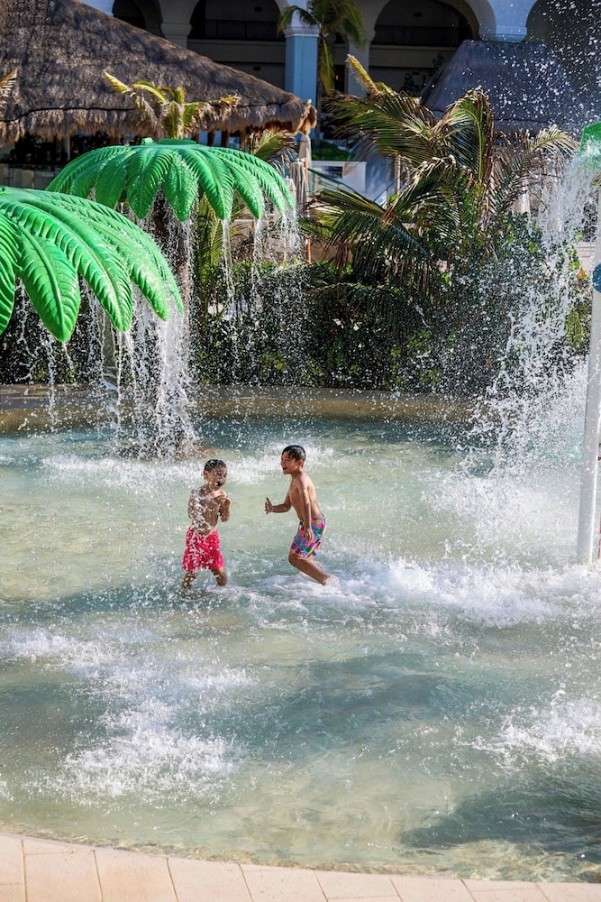 숙박 시설 내 편의 시설/서비스