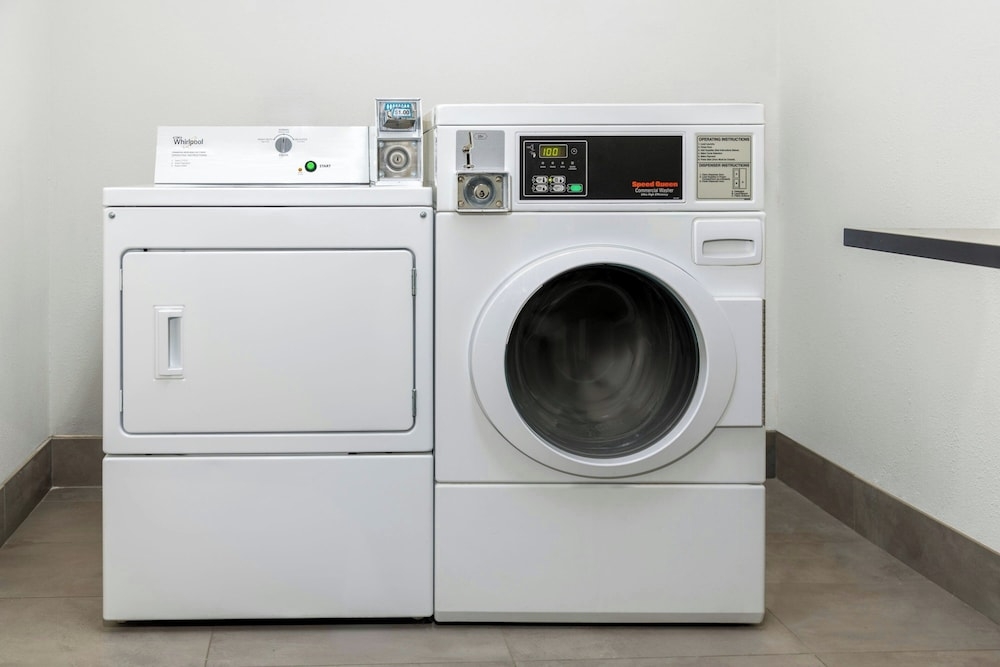 숙박 시설 내 편의 시설/서비스