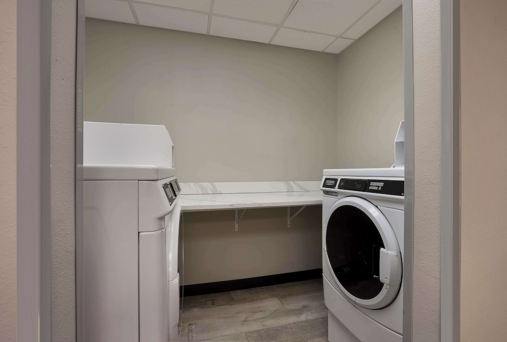 숙박 시설 내 편의 시설/서비스