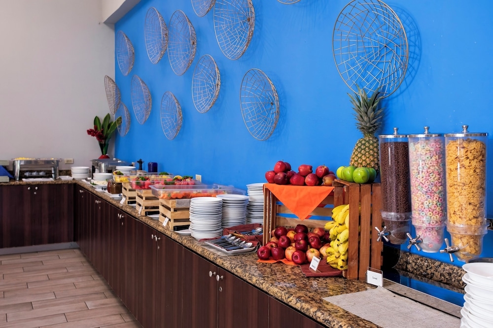 뷔페 아침 식사