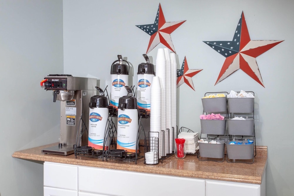 숙박 시설 내 편의 시설/서비스