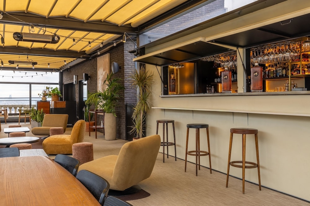 바(숙박 시설 내)