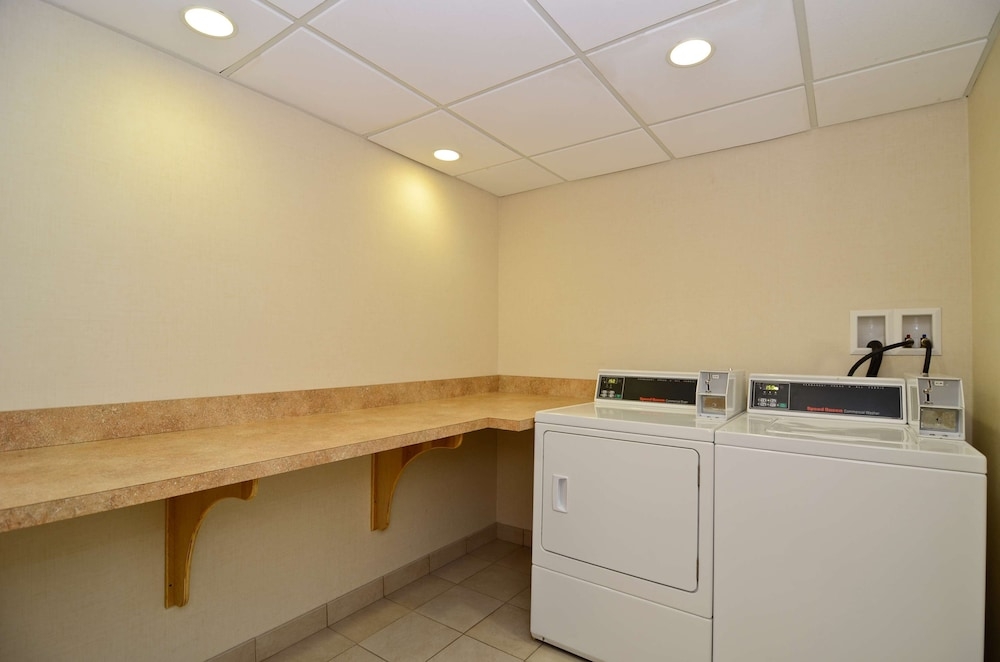 숙박 시설 내 편의 시설/서비스