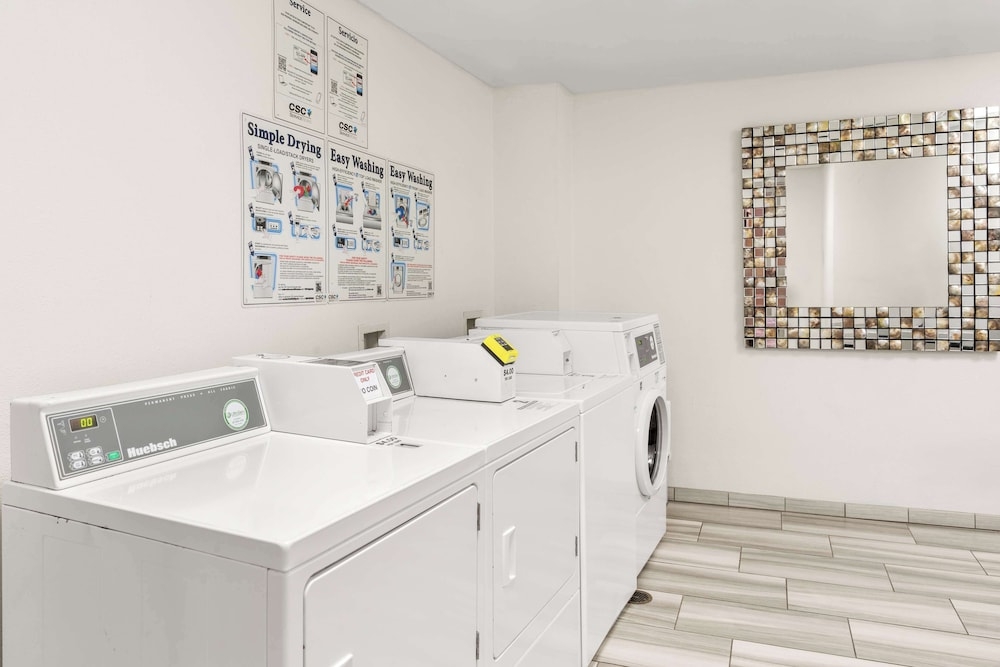 숙박 시설 내 편의 시설/서비스