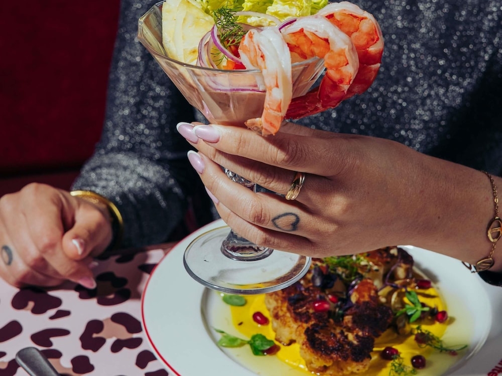 바(숙박 시설 내)