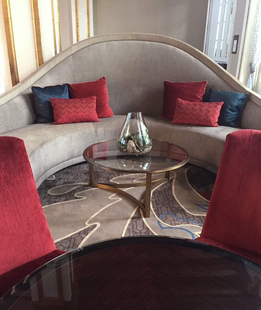 로비 좌석 공간