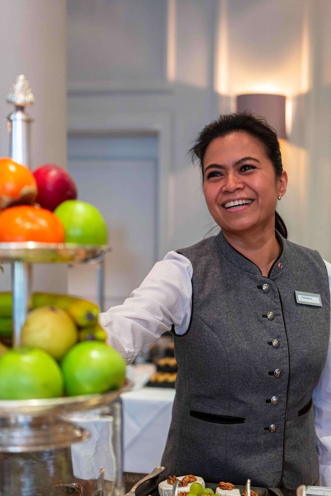 뷔페 아침 식사