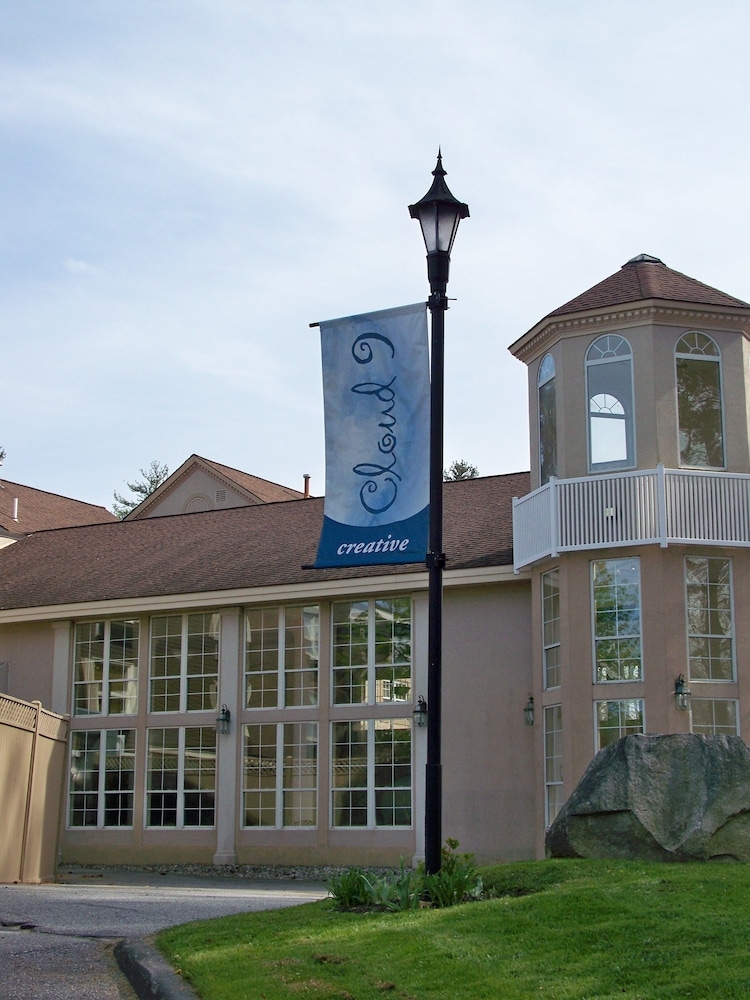 숙박 시설 구내