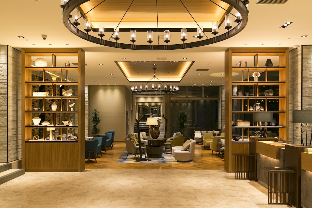 로비 좌석 공간